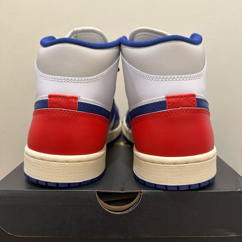 NIB Men Nike Jordan 1 Mid Rare Air DQ8426 102 White/University Red/Neutral Grey/ - Picture 5 of 5